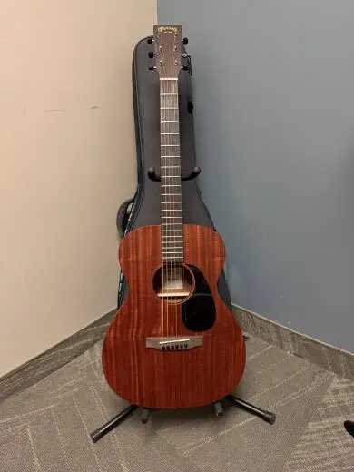 Martin Guitars - 000 JR E SAP 2